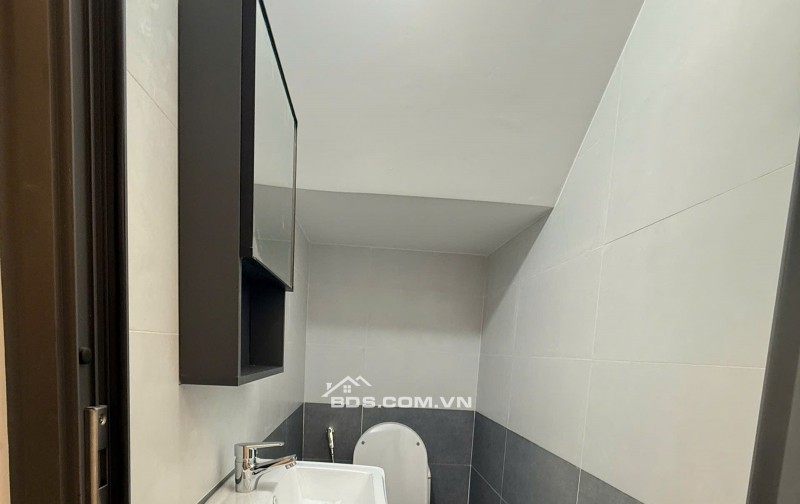 Bán nhà HXH, 200 ra MT Trương Chinh, Phường 14 Tân Bình 60m2, 3Tầng 3PN. Chỉ 8.9 Tỷ còn TL với chính chủ